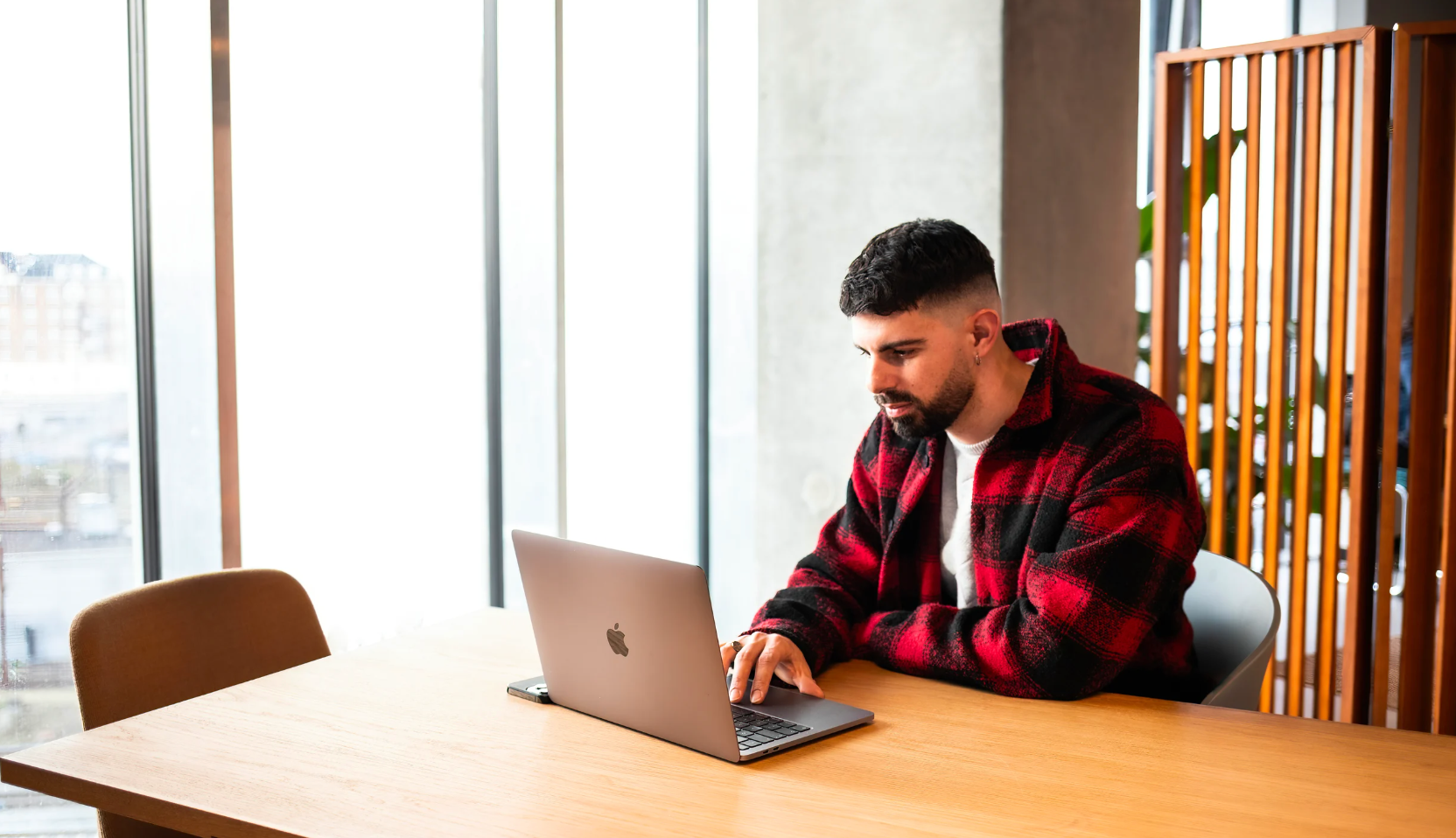 Why Practical Workwear is Climbing the Priority List for UK Bosses